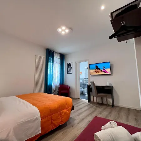 109 Guest house *
